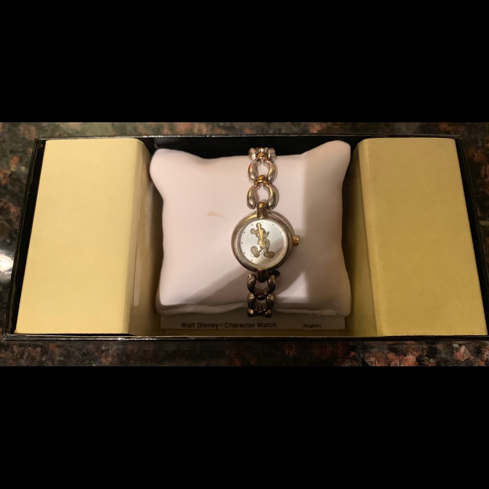 Mickey Mouse watch original the Disney store
